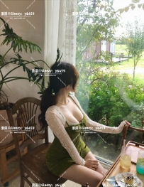 【北部】巨乳の珍奶 卡卡/160/48kg/E奶/26歲