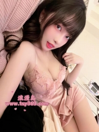 資訊：【IG網美】 夏日/162/45kg/E奶/22
